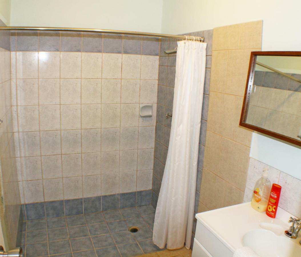 Geraldton Holiday Unit With Free Streaming Exterior foto